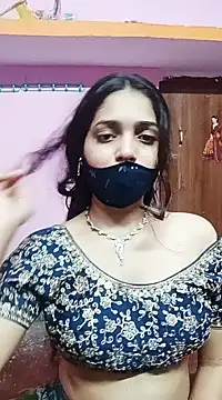 Snapshot of Cute-Simmi chatting on December 2024 11:40:01 AM Cute-Simmi online show from December 2024 11:40:01 AM