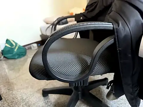 Ryan67533 online show from January 2025 04:56:01 AM