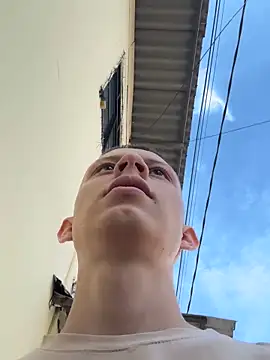 Daddyrich 632 online show from December 2025 06:50:01 PM