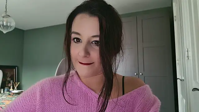 flatwhite0 online show from December 2024 01:55:02 PM