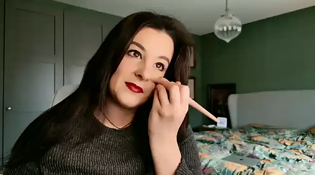 flatwhite0 online show from February 2025 09:39:02 AM