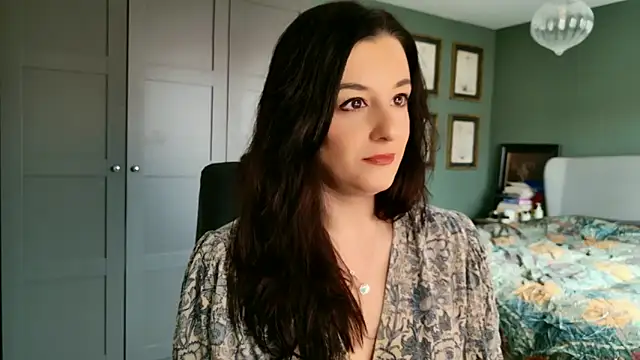 Snapshot of flatwhite0 chatting on April 2026 09:18:01 AM flatwhite0 online show from April 2026 09:18:01 AM