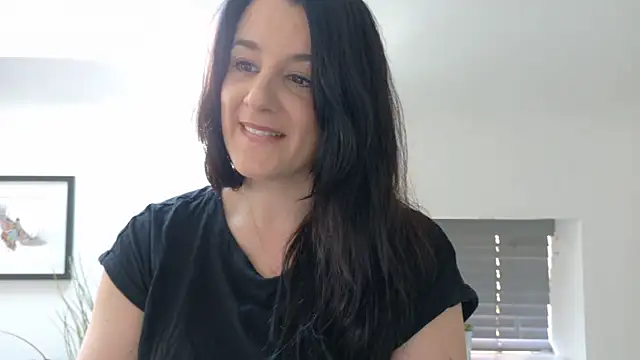 Snapshot of flatwhite0 chatting on April 2026 10:47:02 AM flatwhite0 online show from April 2026 10:47:02 AM