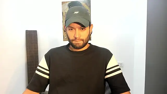 Snapshot of Dirtyboyhot chatting on February 2026 09:43:01 AM Dirtyboyhot online show from February 2026 09:43:01 AM