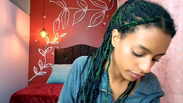 Snapshot of Zia_Green chatting on January 2025 06:27:02 PM Zia Green online show from January 2025 06:27:02 PM