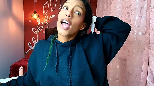 Snapshot of Zia_Green chatting on January 2025 12:03:02 PM Zia Green online show from January 2025 12:03:02 PM