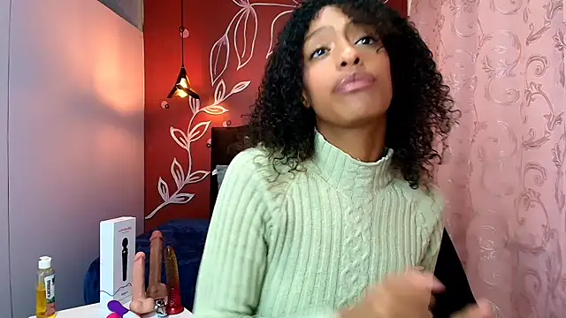 Snapshot of Zia_Green chatting on January 2025 12:18:01 PM Zia Green online show from January 2025 12:18:01 PM