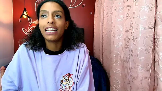 Snapshot of Zia_Green chatting on January 2025 10:11:02 PM Zia Green online show from January 2025 10:11:02 PM