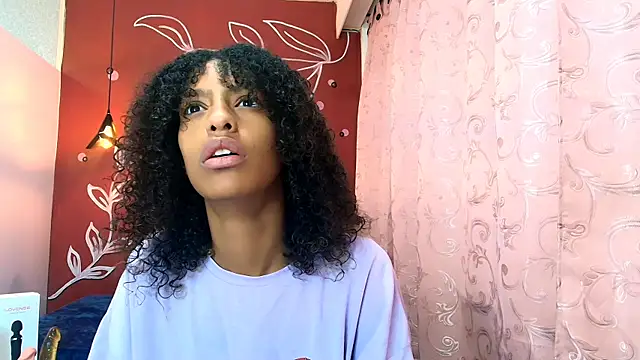 Snapshot of Zia_Green chatting on January 2025 12:11:02 PM Zia Green online show from January 2025 12:11:02 PM