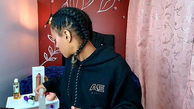 Snapshot of Zia_Green chatting on January 2025 12:06:01 PM Zia Green online show from January 2025 12:06:01 PM