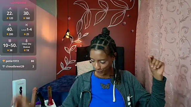 Snapshot of Zia_Green chatting on February 2025 03:32:01 PM Zia Green online show from February 2025 03:32:01 PM