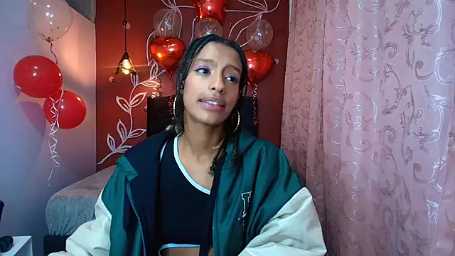 Snapshot of Zia_Green chatting on February 2025 03:27:01 PM Zia Green online show from February 2025 03:27:01 PM