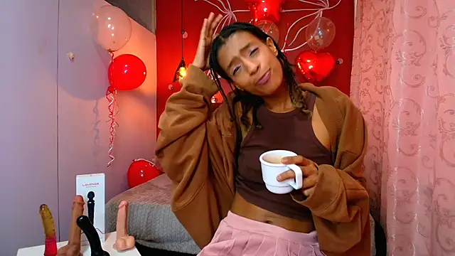 Snapshot of Zia_Green chatting on February 2025 03:28:02 PM Zia Green online show from February 2025 03:28:02 PM