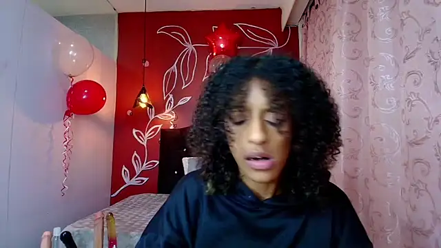 Snapshot of Zia_Green chatting on February 2025 03:27:01 PM Zia Green online show from February 2025 03:27:01 PM