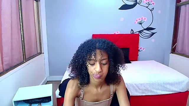 Snapshot of Zia_Green chatting on March 2025 07:39:01 PM Zia Green online show from March 2025 07:39:01 PM