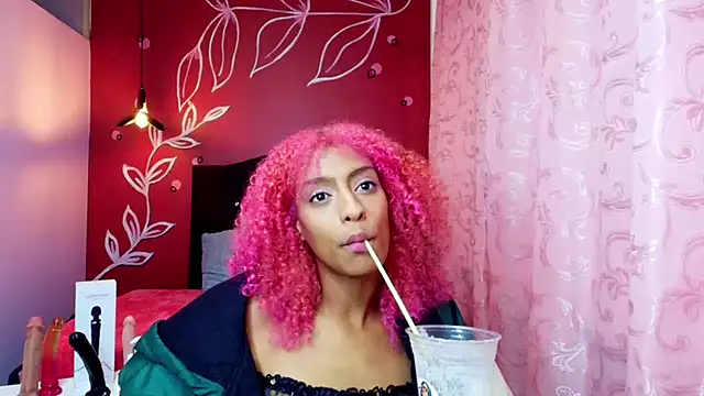 Snapshot of Zia_Green chatting on March 2025 03:35:02 PM Zia Green online show from March 2025 03:35:02 PM