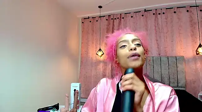 Snapshot of Zia_Green chatting on March 2025 11:09:02 PM Zia Green online show from March 2025 11:09:02 PM