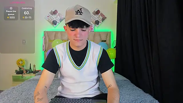 Snapshot of patrick_sanzz chatting on March 2025 07:42:02 AM patrick sanzz online show from March 2025 07:42:02 AM