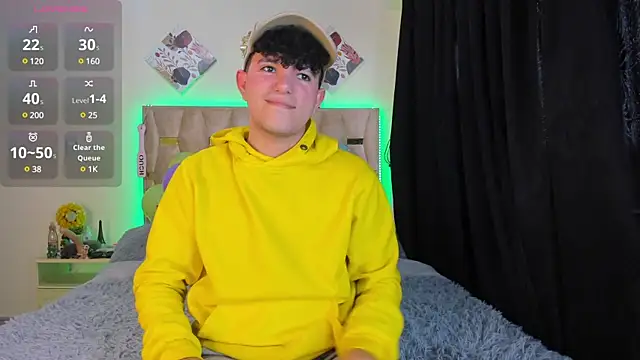 Snapshot of patrick_sanzz chatting on March 2025 01:13:02 PM patrick sanzz online show from March 2025 01:13:02 PM