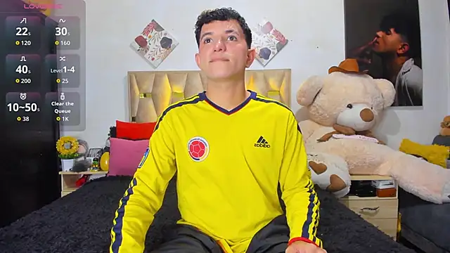 Snapshot of patrick_sanzz chatting on November 2025 01:33:02 PM patrick sanzz online show from November 2025 01:33:02 PM