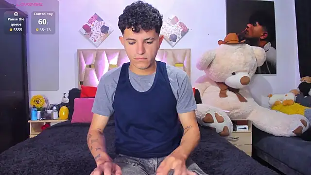 Snapshot of patrick_sanzz chatting on December 2025 09:29:01 AM patrick sanzz online show from December 2025 09:29:01 AM