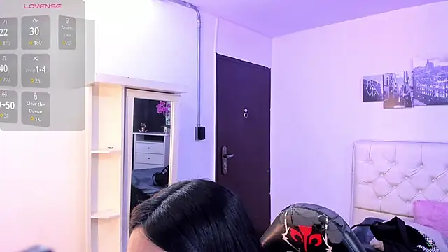 Snapshot of Amy_Kiitty_ chatting on November 2025 12:37:01 PM Amy Kiitty online show from November 2025 12:37:01 PM