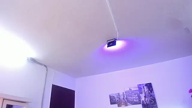 Snapshot of Amy_Kiitty_ chatting on November 2025 01:03:01 PM Amy Kiitty online show from November 2025 01:03:01 PM