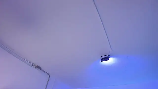 Snapshot of Amy_Kiitty_ chatting on December 2025 12:47:01 PM Amy Kiitty online show from December 2025 12:47:01 PM