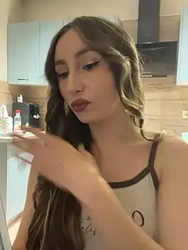 viviandaimond1 online show from March 2025 02:58:01 PM