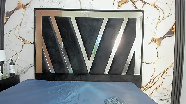 KarinaSimonz online show from November 2025 08:13:02 PM