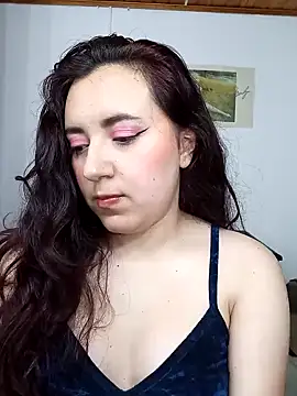 Emi chik online show from February 2025 04:58:01 AM