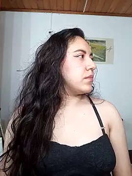 Emi chik online show from December 2025 09:59:01 AM