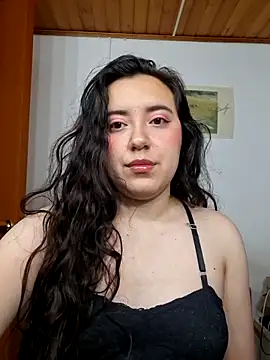 Snapshot of Emi_chik chatting on March 2026 11:14:01 AM Emi chik online show from March 2026 11:14:01 AM