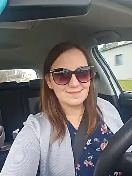 AmazingCurvy online show from December 2024 01:23:02 PM