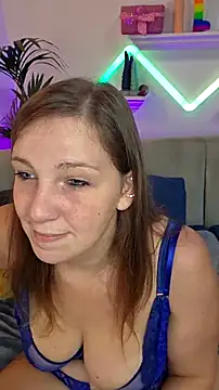 AmazingCurvy online show from September 2025 09:47:02 PM