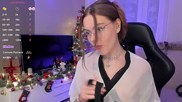 Marta May  online show from January 2025 10:46:02 PM