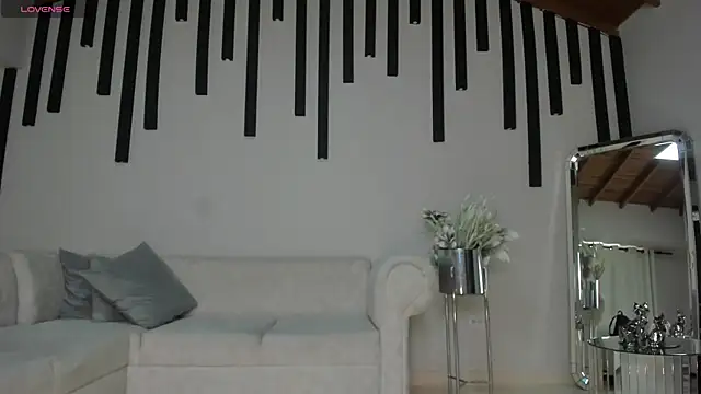 Snapshot of KatieNolan_1 chatting on March 2025 07:39:01 PM KatieNolan 1 online show from March 2025 07:39:01 PM