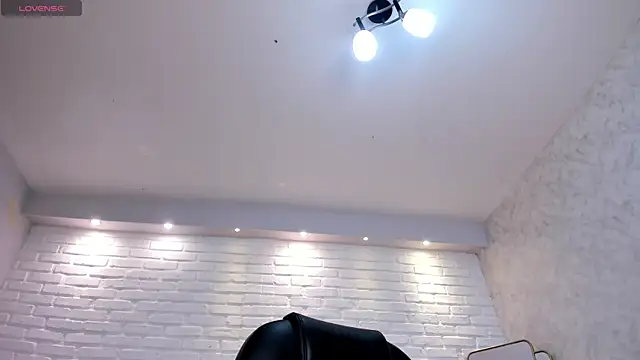 Snapshot of KatieNolan_1 chatting on November 2025 06:30:02 PM KatieNolan 1 online show from November 2025 06:30:02 PM