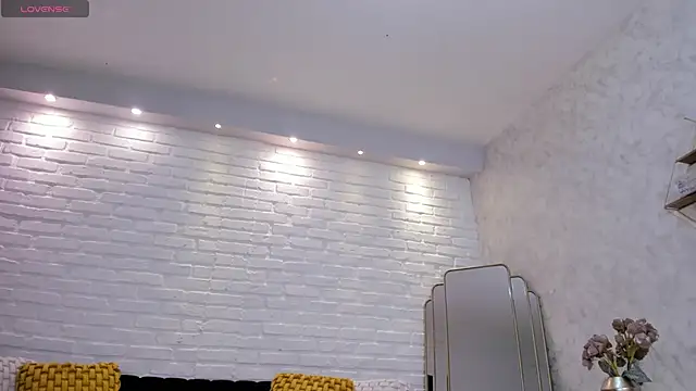 Snapshot of KatieNolan_1 chatting on November 2025 07:27:01 PM KatieNolan 1 online show from November 2025 07:27:01 PM