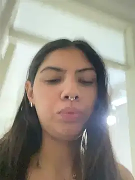 Snapshot of Argentiiniita chatting on December 2024 09:47:02 PM Argentiiniita online show from December 2024 09:47:02 PM