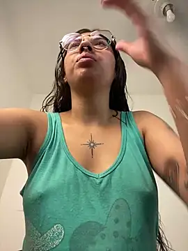 Snapshot of Argentiiniita chatting on March 2025 10:15:02 PM Argentiiniita online show from March 2025 10:15:02 PM