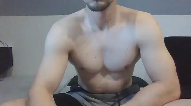 Snapshot of LoveEveryWet chatting on March 2025 08:03:02 AM LoveEveryWet online show from March 2025 08:03:02 AM