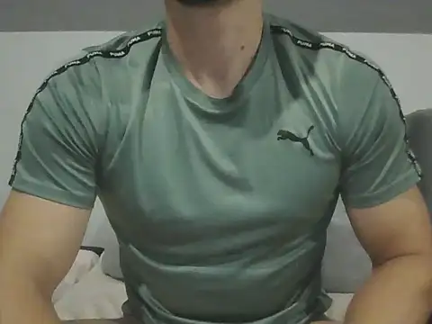 Snapshot of LoveEveryWet chatting on September 2025 11:42:02 PM LoveEveryWet online show from September 2025 11:42:02 PM