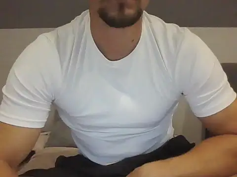 Snapshot of LoveEveryWet chatting on October 2025 09:12:02 PM LoveEveryWet online show from October 2025 09:12:02 PM