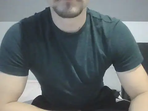 Snapshot of LoveEveryWet chatting on November 2025 11:21:02 AM LoveEveryWet online show from November 2025 11:21:02 AM