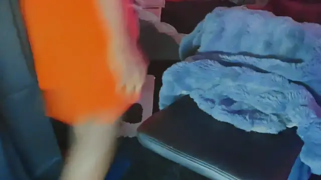 Snapshot of Pressure69mee chatting on January 2025 01:33:01 AM Pressure69mee online show from January 2025 01:33:01 AM