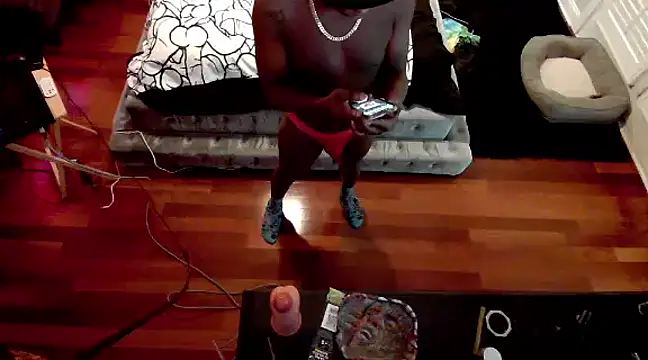 Snapshot of Pressure69mee chatting on February 2025 05:29:01 PM Pressure69mee online show from February 2025 05:29:01 PM