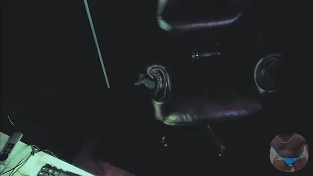 Snapshot of Pressure69mee chatting on March 2025 12:31:01 AM Pressure69mee online show from March 2025 12:31:01 AM