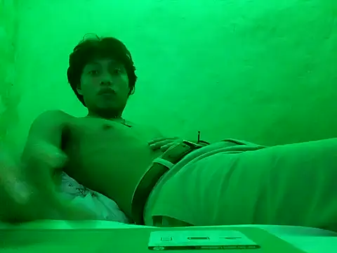 Snapshot of ruygw chatting on January 2025 04:30:02 AM ruygw online show from January 2025 04:30:02 AM