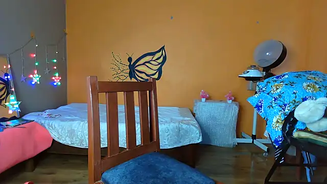 Snapshot of jenny-ki-bella chatting on November 2025 03:49:01 AM jenny-ki-bella online show from November 2025 03:49:01 AM